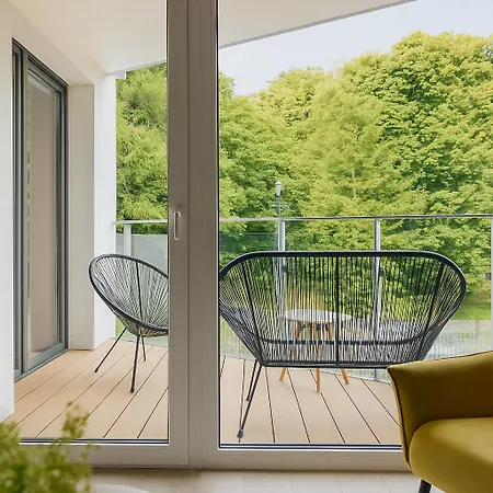 Апартаменты Nadmorskie Tarasy Park I Morze Z Garazem, Basen, Sauna, Jacuzzi *