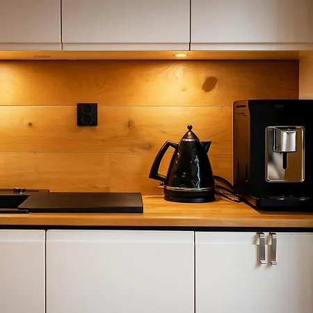 Апартаменты Nadmorskie Tarasy Park I Morze Z Garazem, Basen, Sauna, Jacuzzi