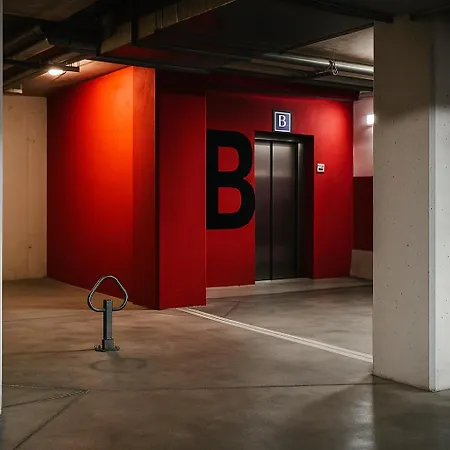 Апартаменты Nadmorskie Tarasy Park I Morze Z Garazem, Basen, Sauna, Jacuzzi