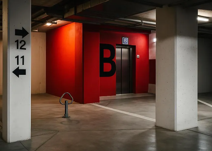 Apartment Nadmorskie Tarasy Park I Morze Z Garazem, Basen, Sauna, Jacuzzi