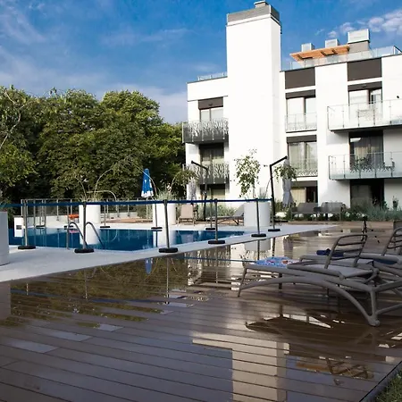 Apartment Nadmorskie Tarasy Park I Morze Z Garazem, Basen, Sauna, Jacuzzi *