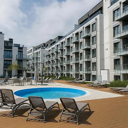 아파트 Nadmorskie Tarasy Park I Morze Z Garazem, Basen, Sauna, Jacuzzi