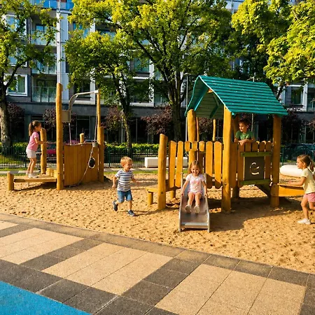 Nadmorskie Tarasy Park I Morze Z Garazem, Basen, Sauna, Jacuzzi